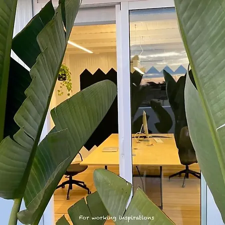 Inspirational - To Rest & To Work Apartment