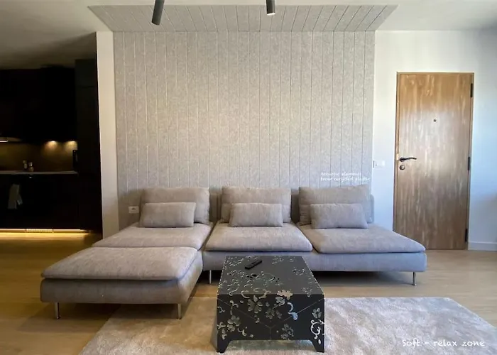 아파트 Inspirational - To Rest & To Work Alcalá